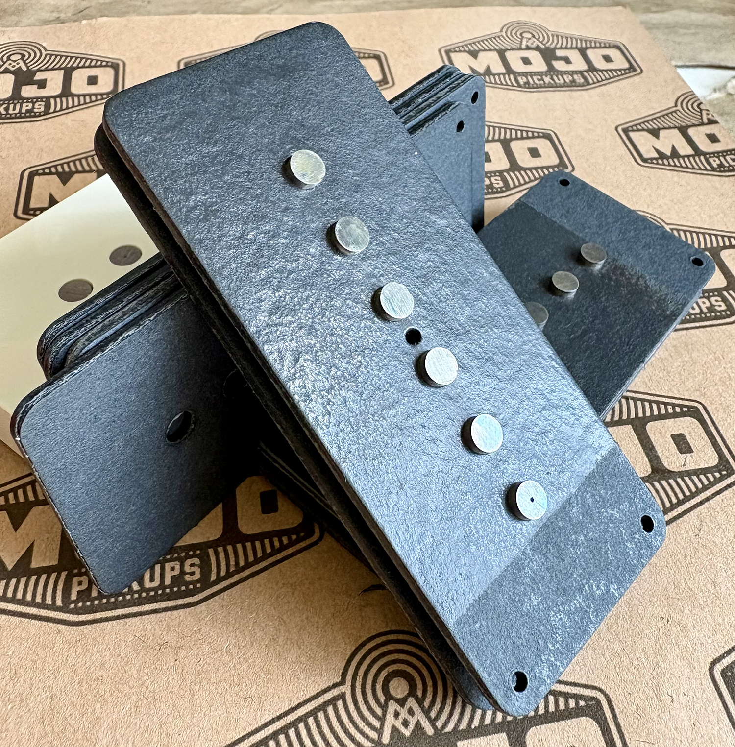 Mojo Pickups Jazzmaster Punched flatwork laqcuer dipped pre CBS